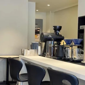 블랙앤크림커피바 리뷰 사진