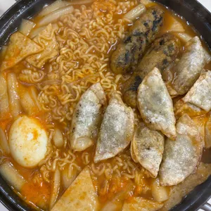 짱이네 분식 사진 1