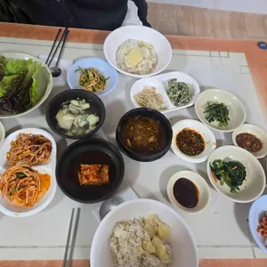 장릉보리밥 사진 2