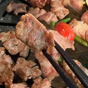 고기에 꼬치다 사진