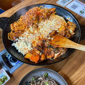 류몽민 대표 사진