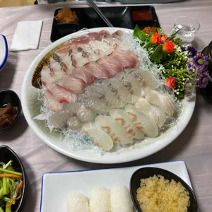 자갈치횟집 사진 1