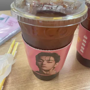 컴포즈커피 사진