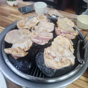 조약돌숯불닭갈비 대표 사진
