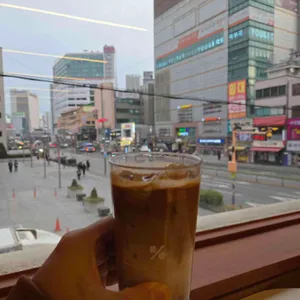 텐퍼센트커피 대표 사진