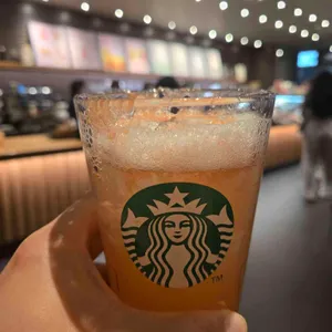 스타벅스 대표 사진