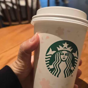 스타벅스 사진 1