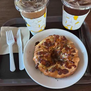 젊은달 와이파크 사진 1