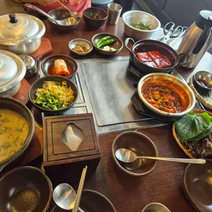 엄용백 돼지국밥 사진