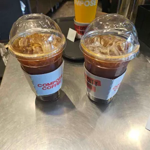 컴포즈커피 사진 2