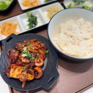 쭈반 대표 사진