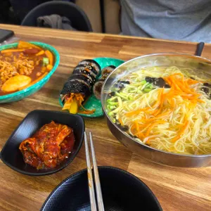 유정이네국수 사진 1