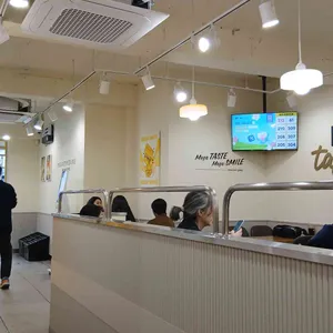 메가커피 대표 사진