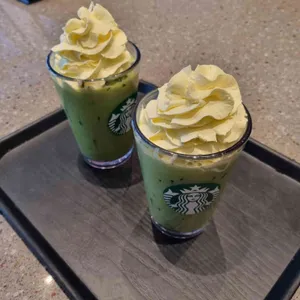 스타벅스 사진 1