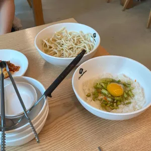 등촌샤브칼국수 대표 사진