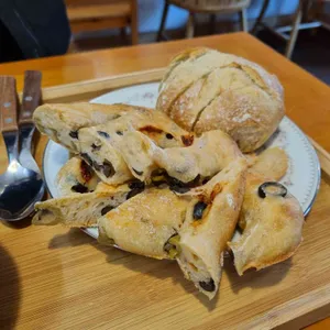 베이커리 빵과장미 사진 1