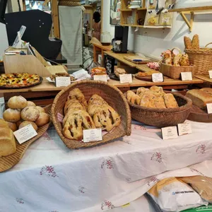 베이커리 빵과장미 리뷰 사진