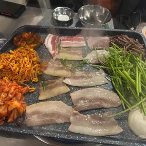 삼동식당 대표 사진