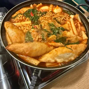 모퉁이네 사진 1