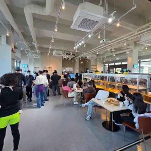 강변서재 리뷰 사진