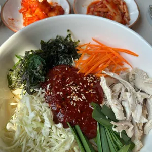 계절닭칼국수 사진 1