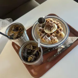 위틸리 사진