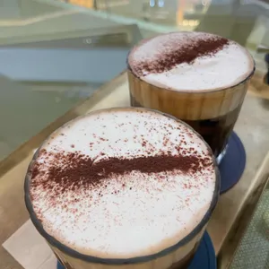 틸화이트 대표 사진