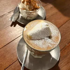 아워시즌 에이프릴 사진 1