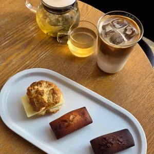 써라운드 대표 사진