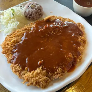 홍익돈까스 사진 1