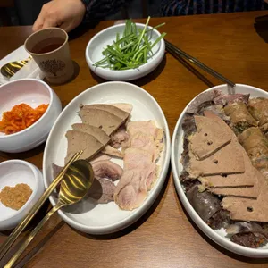 신주옥미 대표 사진