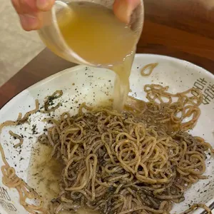 삼삼뼈국 사진