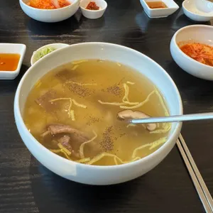 맑은곰탕 고음 대표 사진