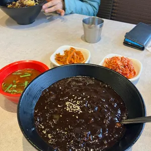 다래연 대표 사진