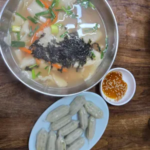 홍두깨 손칼국수 사진