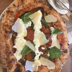 포폴로피자 대표 사진