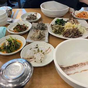 명동보쌈보리밥 사진