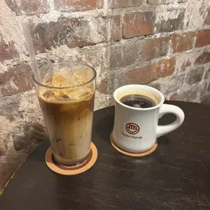 브라운핸즈 백제 대표 사진