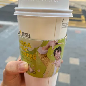 메가커피 대표 사진