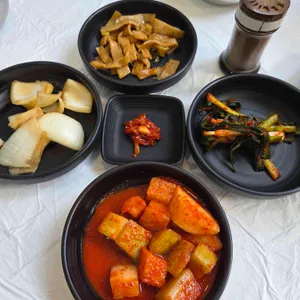 연씨고집 대표 사진