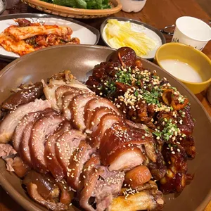 가장맛있는족발 사진