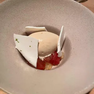 쉐시몽 대표 사진