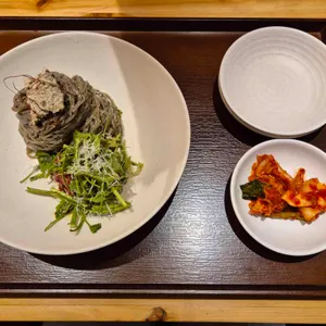 수테 사진