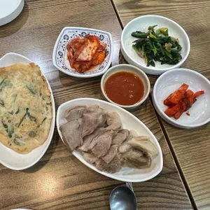 장터 대표 사진