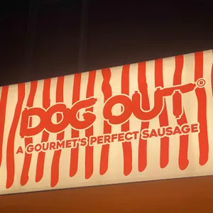 도그아웃 대표 사진