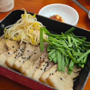 책방옆국밥집 사진 1