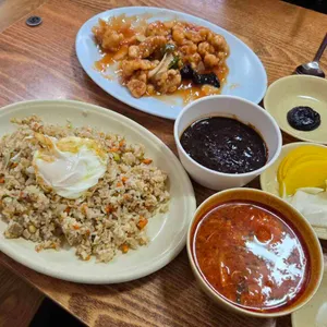 육교반점 사진