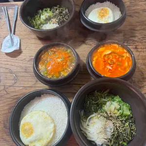 돌솥밥집 사진 2