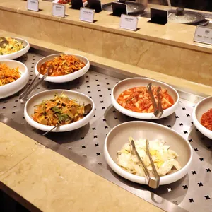 애슐리퀸즈 사진