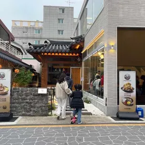 대봉뼈칼국수 대표 사진